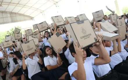 Se entregó el 85% de las notebooks prometidas